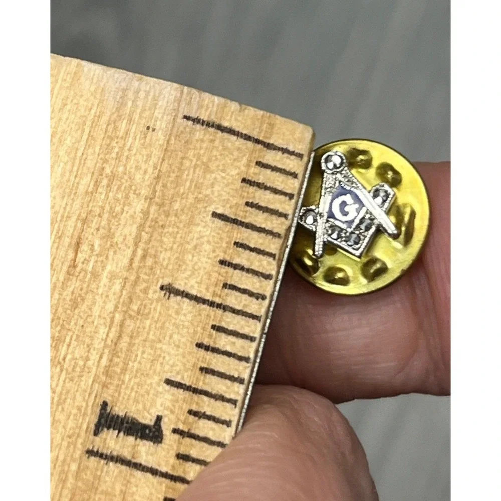 Vintage Masonic Square & Compass Lapel Pin Gold‎ Silver Tone Blue Enamel G Small